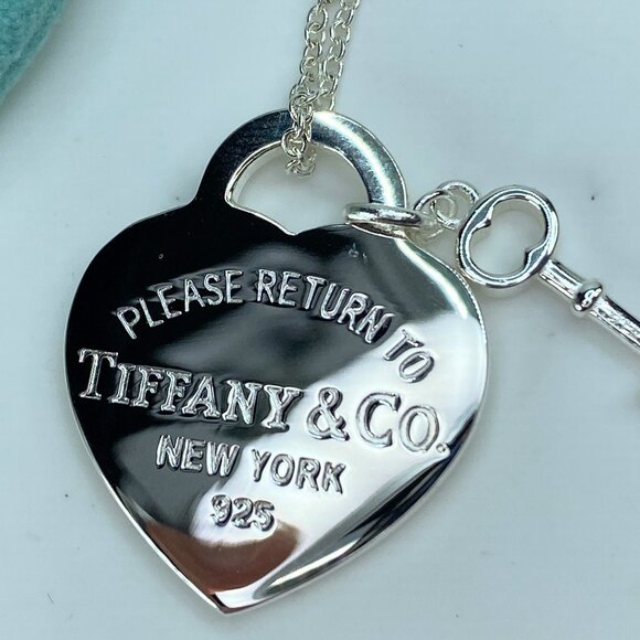 iffany & Co Sterling 925 Return to Tiffany Heart w/Key Rubedo Necklace JR9919